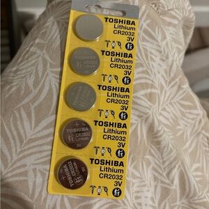 5x New Original Toshiba CR2032 CR 2032 3V LITHIUM BATTERY BR2032 DL2032 Remote